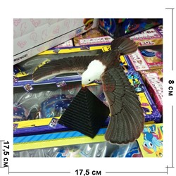 Орел на пирамиде крутящийся 17,5 см размах крыльев - фото 117620