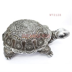 Фигурка черепаха (W72128) полистоун серебро 22 см - фото 153296