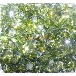 Кабошоны 8x10 «бриллиант» из зеленого стекла - фото 166336