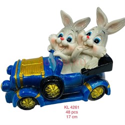Кролики 17 см в автомобиле (KL-4261) из полистоуна символ 2023 года - фото 192754
