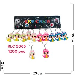 Брелок резиновый (KLC-5065) змея с бантиком маленькая 120 шт/упаковка - фото 211366