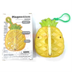 Игра магнитная на доске Ананас с карабином 24 шт/упаковка - фото 216546