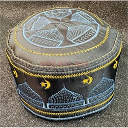 Тюбетейка мусульманская черная с узорами - фото 223871