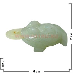 Жабка с монетой из нефрита 6 см - фото 67164
