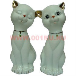 Пара кошек с зелеными кулонами 16см, белый фарфор (HS-168F) - фото 93644