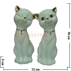 Пара кошек с зелеными кулонами 16см, белый фарфор (HS-168F) - фото 93645
