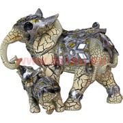 Слониха со слоненком из полистоуна (27 см высота)