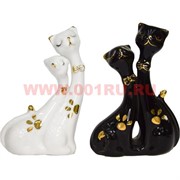 Кошки парочка из фарфора 10,5 см высота (два цвета)