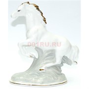 Фигурка фарфоровая белая «Конь» 15 см