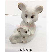 Крыса с крысенком (NS-576) из белого фарфора