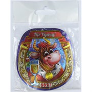 Магнит из ПВХ овальный на Удачу Бык с бокалом Символ 2021 года