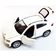 Машинка игрушечная белая BMW