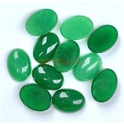 Кабошоны 13x18 овальные из зеленого хризопраза