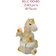Лошадь с подарком (KLC-6046) символ 2026 года из фарфора