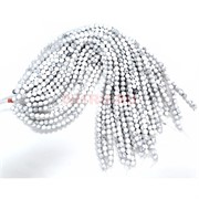 Нитка бусин 8 мм из белого кахолонга 48 бусин