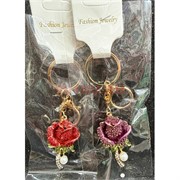 Брелок со стразами (B-178) роза с карабином 12 шт/упаковка