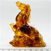 Лошадка из янтаря 12 см