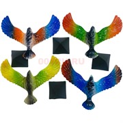 Орел на пирамиде крутящийся 20 см размах крыльев