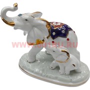 Фарфор, Слониха со слоненком