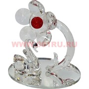 Лебедь с цветком из стекла (8,5 см высота)