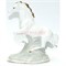 Фигурка фарфоровая белая «Конь» 15 см - фото 139664